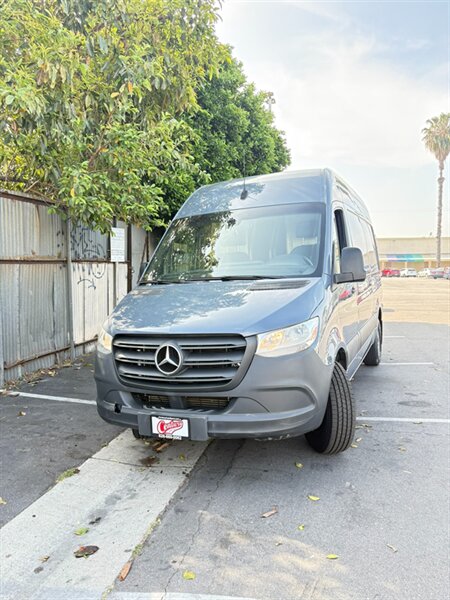2019 Mercedes-Benz Sprinter Crew Van Base