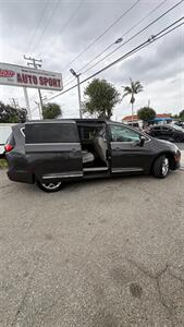 2017 Chrysler Pacifica Touring-L Loaded   - Photo 15 - South El Monte, CA 91733