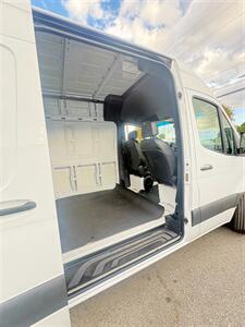 2019 Mercedes-Benz Sprinter 2500 High Roof Extended 1-Owner   - Photo 18 - South El Monte, CA 91733