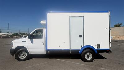 2023 Ford E-350 SD Reefer Box Van Low Miles - Photo 5 - South El Monte, CA 91733