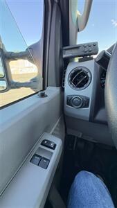 2023 Ford E-350 SD Reefer Box Van Low Miles - Photo 20 - South El Monte, CA 91733