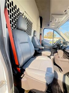 2019 Ford Transit 150 LWB Medium Roof   - Photo 20 - South El Monte, CA 91733