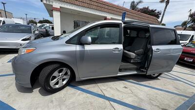 2016 Toyota Sienna LE 8-Passenger - Photo 8 - South El Monte, CA 91733