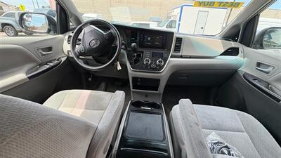 2016 Toyota Sienna LE 8-Passenger - Photo 14 - South El Monte, CA 91733