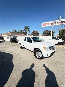 2017 Nissan Frontier SV V6  Extended Cab 1-Owner   - Photo 5 - South El Monte, CA 91733