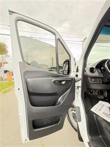 2022 Mercedes-Benz Sprinter 1500   - Photo 21 - South El Monte, CA 91733