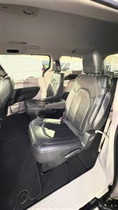 2017 Chrysler Pacifica Touring Plus Loaded   - Photo 24 - South El Monte, CA 91733