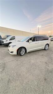 2017 Chrysler Pacifica Touring Plus Loaded   - Photo 7 - South El Monte, CA 91733