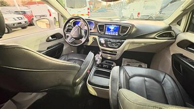 2017 Chrysler Pacifica Touring Plus Loaded   - Photo 26 - South El Monte, CA 91733
