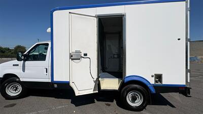 2023 Ford E-350 SD Reefer Van - Photo 10 - South El Monte, CA 91733