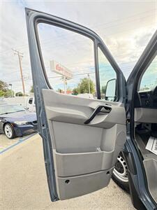 2018 Mercedes-Benz Sprinter Worker 2500 Low Miles 1-Owner - Photo 21 - South El Monte, CA 91733