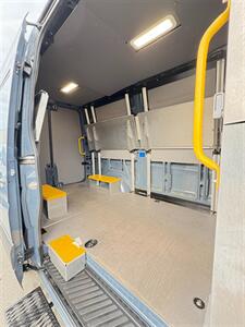 2018 Mercedes-Benz Sprinter Worker 2500 Low Miles 1-Owner - Photo 19 - South El Monte, CA 91733