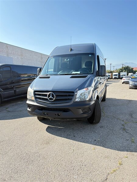 2018 Mercedes-Benz Sprinter Worker 2500 Low Miles 1-Owner - Photo 1 - South El Monte, CA 91733