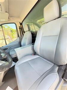 2017 Ford Transit 350 HD Box Van w/Hydraulic Lift Gate   - Photo 33 - South El Monte, CA 91733