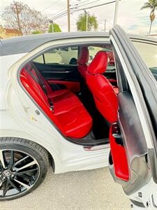 2018 Toyota Camry XSE   - Photo 15 - South El Monte, CA 91733