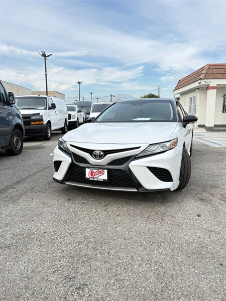 2018 Toyota Camry XSE   - Photo 1 - South El Monte, CA 91733