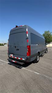 2019 Mercedes-Benz Sprinter 2500 High Roof Extended 170 WB 1-Owner Low Miles - Photo 8 - South El Monte, CA 91733
