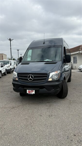 2018 Mercedes-Benz Sprinter 2500 Low Miles  1-Owner   - Photo 1 - South El Monte, CA 91733
