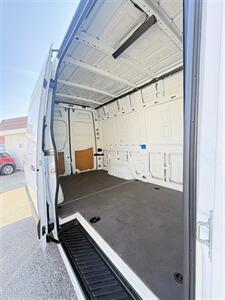 2017 Mercedes-Benz Sprinter Worker 2500 High Roof Low Miles   - Photo 20 - South El Monte, CA 91733