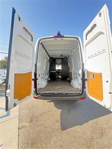 2017 Mercedes-Benz Sprinter Worker 2500 High Roof Low Miles   - Photo 14 - South El Monte, CA 91733