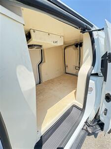 2015 Ford Transit Connect XLT Refrigerated  w/Electric Standby   - Photo 19 - South El Monte, CA 91733