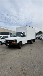 2017 Chevrolet Express 3500 W/Hydrulic Lift Gate - Photo 2 - South El Monte, CA 91733