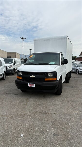 2017 Chevrolet Express 3500 W/Hydrulic Lift Gate   - Photo 1 - South El Monte, CA 91733