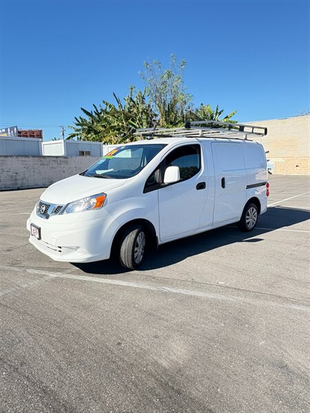 2020 Nissan NV200 SV photo 4