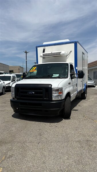2023 Ford E-350 SD Reefer Box Van   - Photo 1 - South El Monte, CA 91733