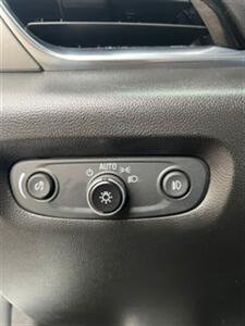 2021 Chevrolet Traverse LT Cloth   - Photo 22 - Cincinnati, OH 45231