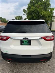 2021 Chevrolet Traverse LT Cloth   - Photo 6 - Cincinnati, OH 45231