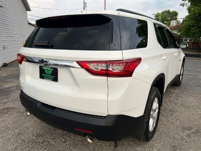 2021 Chevrolet Traverse LT Cloth   - Photo 5 - Cincinnati, OH 45231