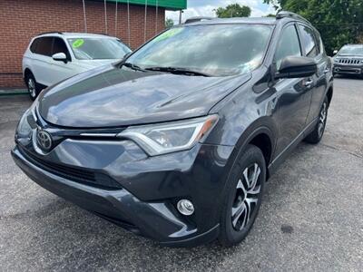 2018 Toyota RAV4 LE   - Photo 3 - Cincinnati, OH 45231