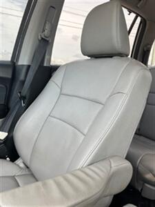 2021 Honda Pilot EX-L   - Photo 14 - Cincinnati, OH 45231