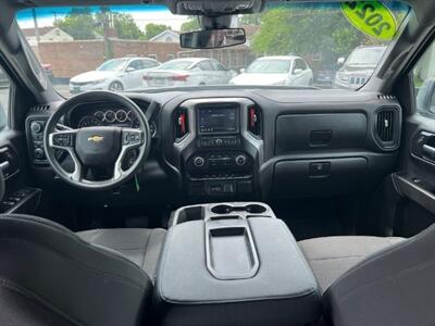 2022 Chevrolet Silverado 1500 Limited Custom   - Photo 25 - Cincinnati, OH 45231