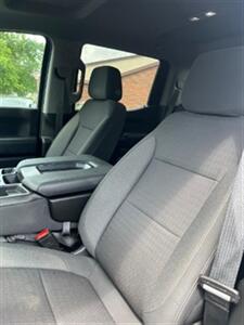 2022 Chevrolet Silverado 1500 Limited Custom   - Photo 6 - Cincinnati, OH 45231
