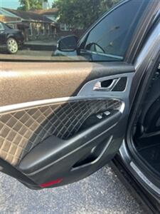 2019 Genesis G70 2.0T Advanced   - Photo 13 - Cincinnati, OH 45231