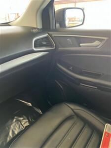 2019 Ford Edge SEL   - Photo 19 - Cincinnati, OH 45231