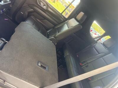 2021 Chevrolet Suburban LT   - Photo 14 - Cincinnati, OH 45231