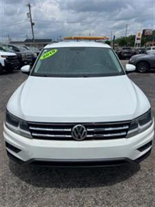 2019 Volkswagen Tiguan S   - Photo 1 - Cincinnati, OH 45231