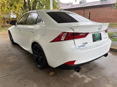 2015 Lexus IS 250   - Photo 3 - Cincinnati, OH 45231