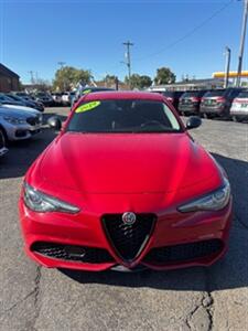 2019 Alfa Romeo Giulia   - Photo 2 - Cincinnati, OH 45231