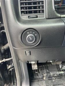2015 Lincoln Navigator   - Photo 10 - Cincinnati, OH 45231