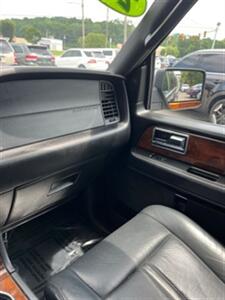 2015 Lincoln Navigator   - Photo 16 - Cincinnati, OH 45231