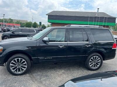 2015 Lincoln Navigator   - Photo 4 - Cincinnati, OH 45231