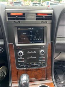 2015 Lincoln Navigator   - Photo 14 - Cincinnati, OH 45231