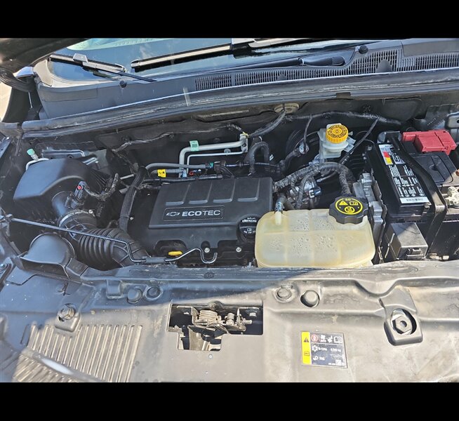 2020 Chevrolet Trax LS   - Photo 13 - San Diego, CA 92154