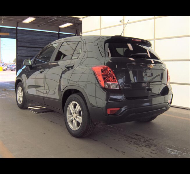 2020 Chevrolet Trax LS   - Photo 8 - San Diego, CA 92154