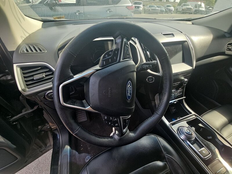 2019 Ford Edge SEL   - Photo 13 - San Diego, CA 92154