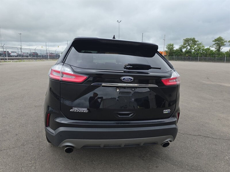 2019 Ford Edge SEL   - Photo 9 - San Diego, CA 92154